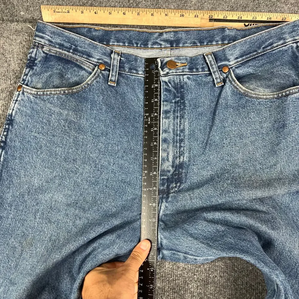 Wrangler Jeans‎ Mens Size 36x34 Blue Straight Leg Classic Denim Mid Wash